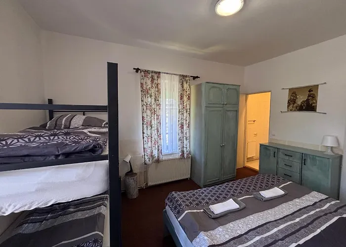 Kaminek Pensionat Teplice nad Metují